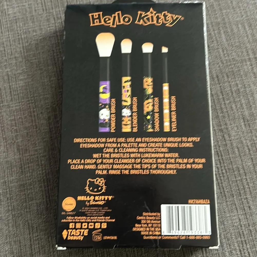 Hello Kitty Makeup Brush Set